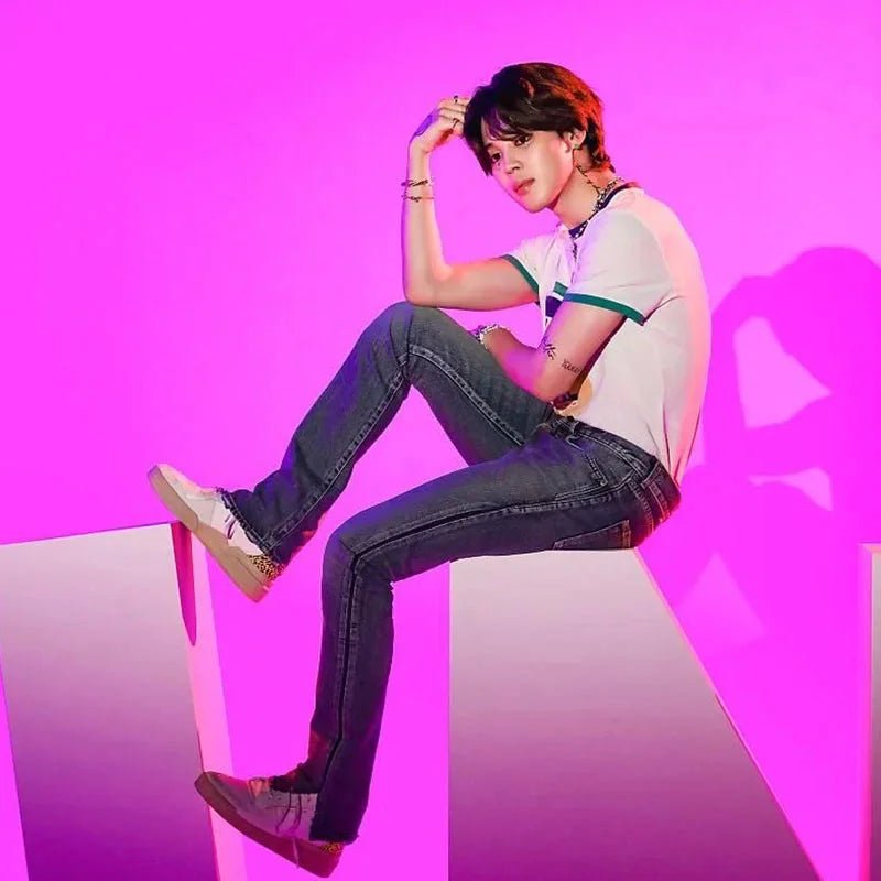 BTS ジミン　公式写真 BTS Jimin Love 1984 Love T-shirt - BTS ARMY GIFT SHOP