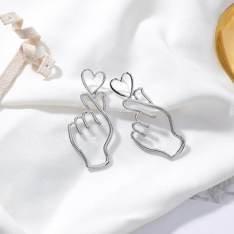 FINGER HEARTU EARRINGS💜 - BTS ARMY GIFT SHOP