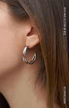 Load image into Gallery viewer, Jimin] Red Carving Earrings💜 - BTS ARMY GIFT SHOP
