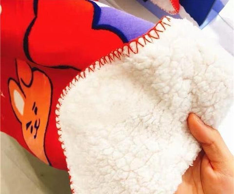 🎄LIMITED EDITION🎄 CHRISTMAS BLANKIE - BTS ARMY GIFT SHOP